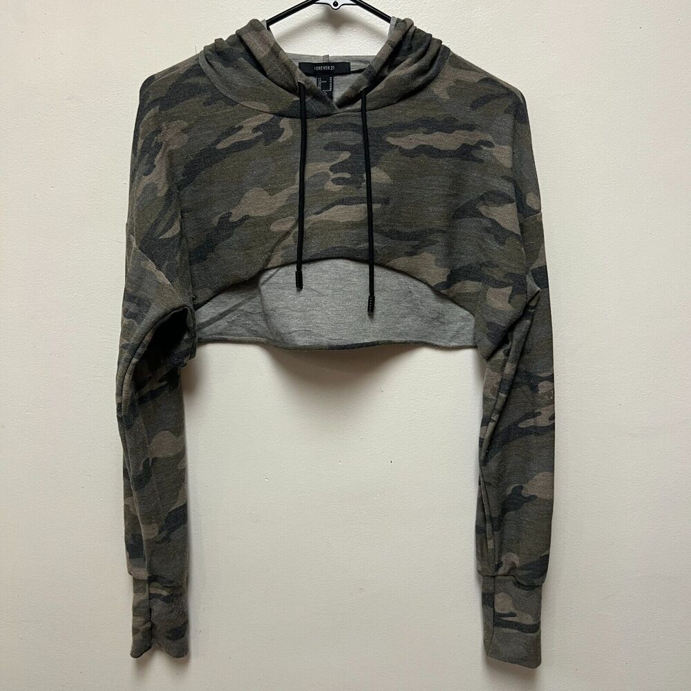 Forever 21 Women Army Camo Long Sleeve Crop Sweater Size M Hoodie Pullover